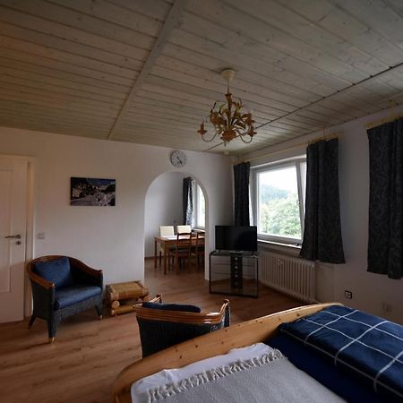 Ferienwohnung Osterfeld ガルミッシュ・パルテンキルヒェン エクステリア 写真